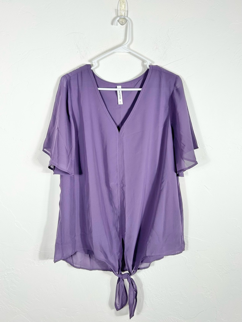 Zenana Women's Purple Tie Front V-Neck Blouse Size XL NWT Short Sleeve Chiffon